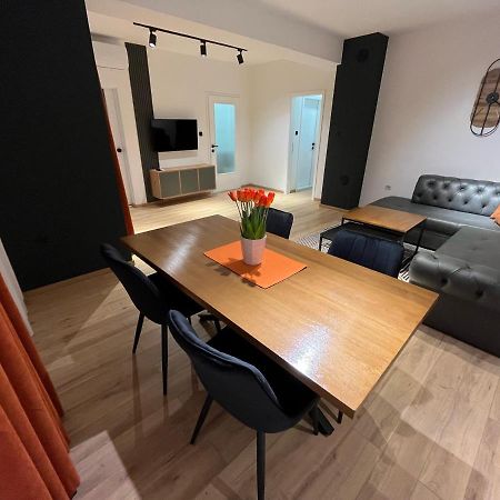 Apartment Luka Kočani Eksteriør bilde