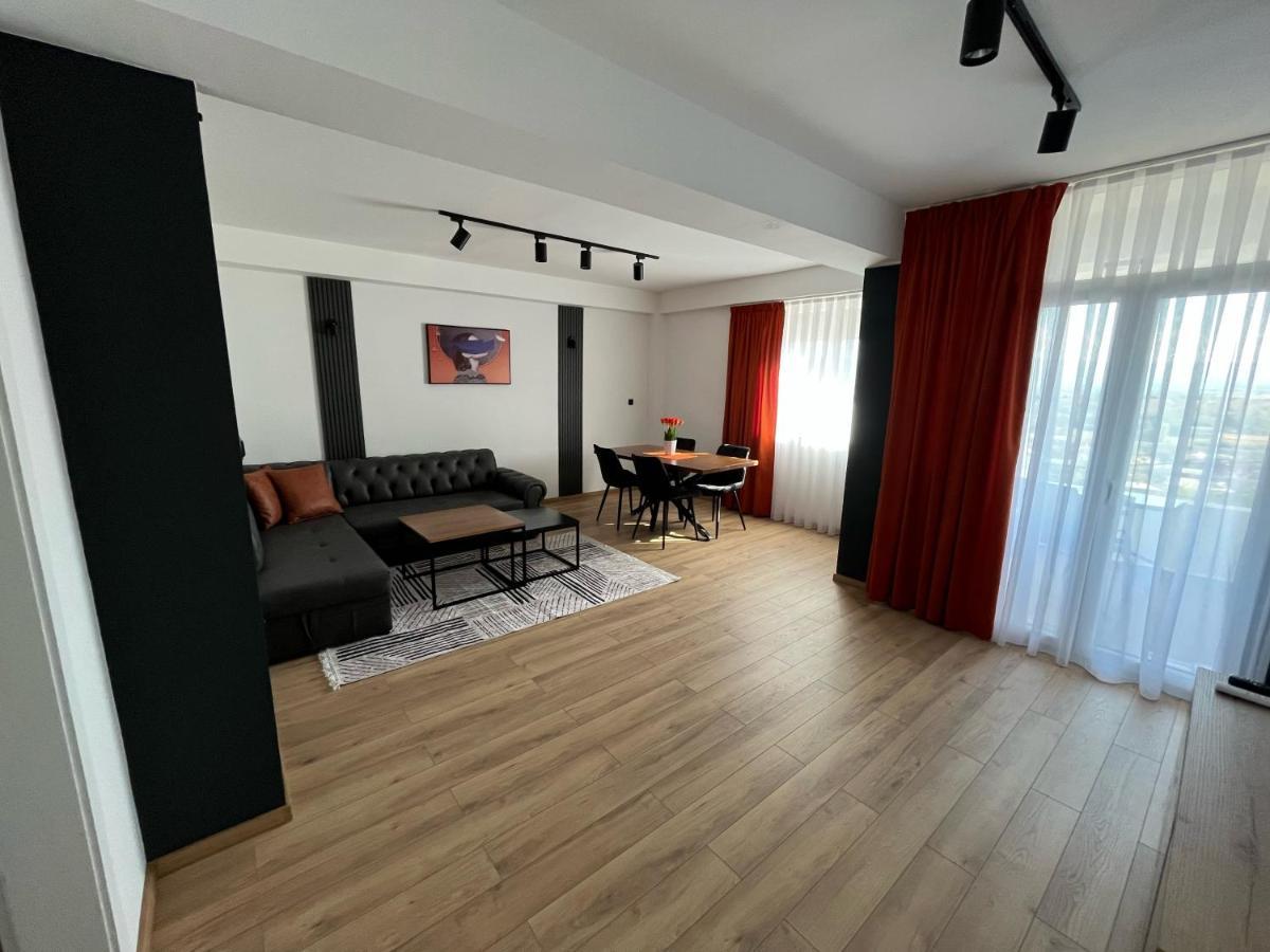 Apartment Luka Kočani Eksteriør bilde